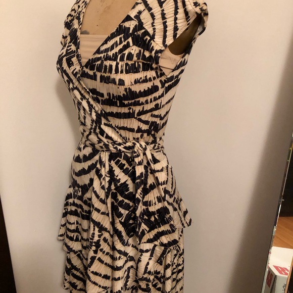 SOLD Diane von Furstenberg DVF Marilu silk wrap dress 2 - Picture 6 of 8